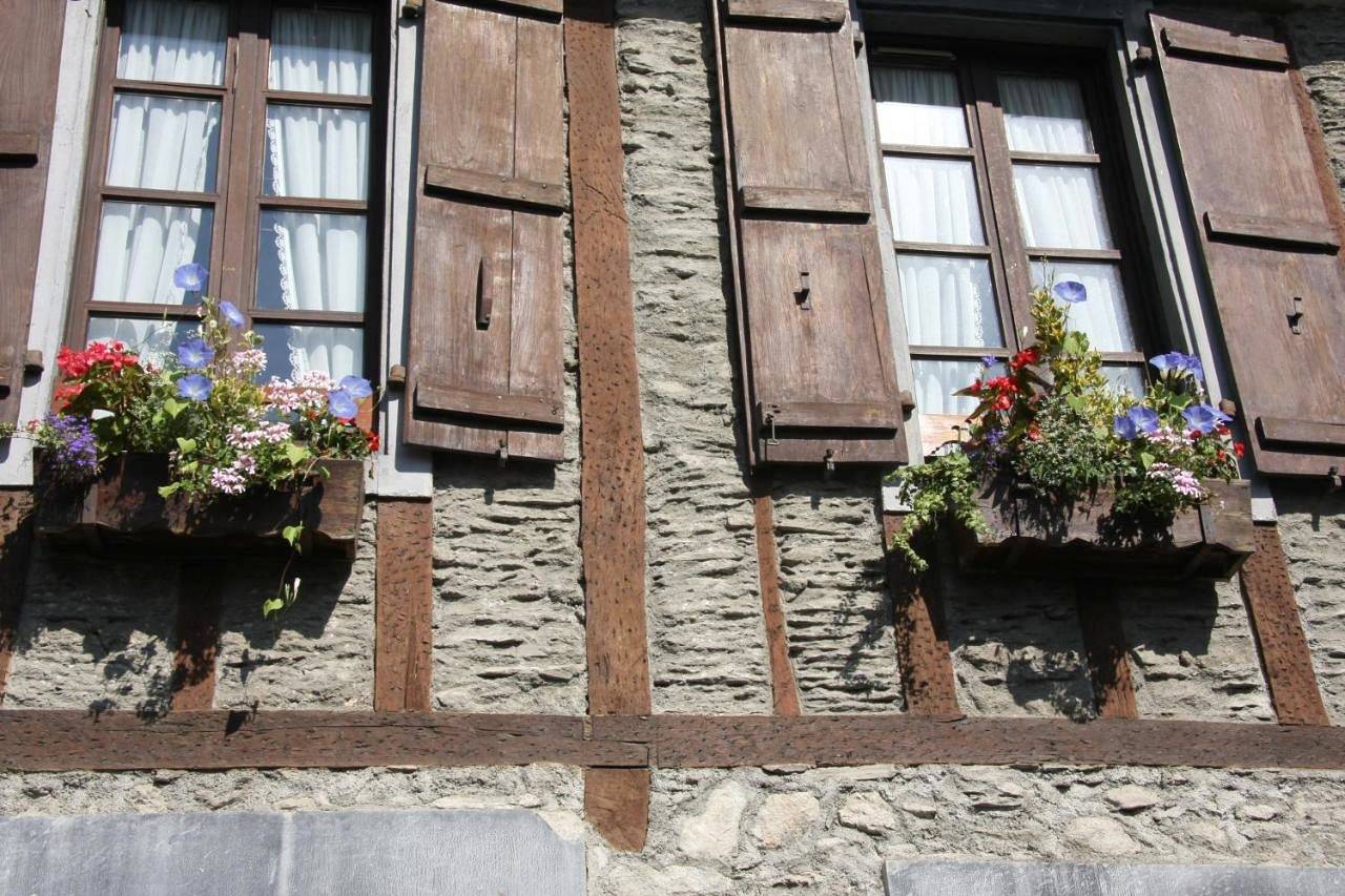 Twin Room in Argelès-Gazost, Pyrénées