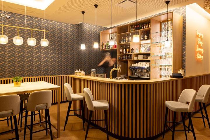 Hôtel pour 2 personnes, avec jardin, animaux acceptés à Sens - 4