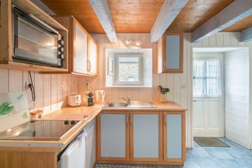 Maison De Vacances pour 4 Personnes dans Moëlan-sur-Mer, Finistère, Photo 1