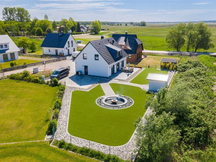 Ferienhaus für 7 Personen, mit Sauna und Terrasse sowie Garten, kinderfreundlich in Karlshagen - 2