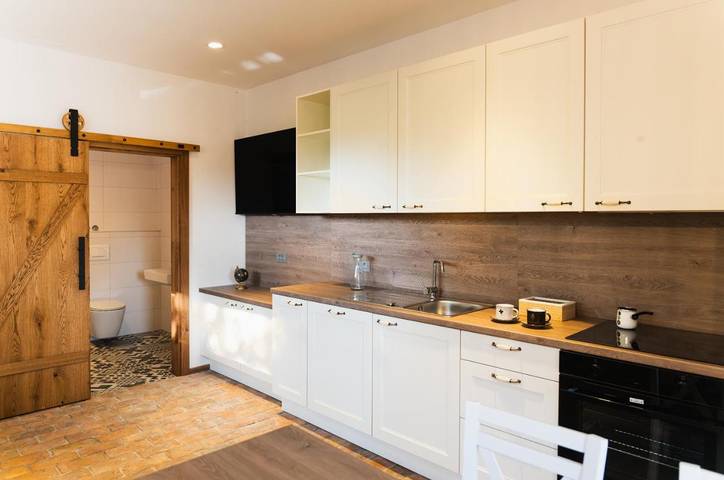 Ferienwohnung für 2 Personen, mit Terrasse und Garten sowie Ausblick