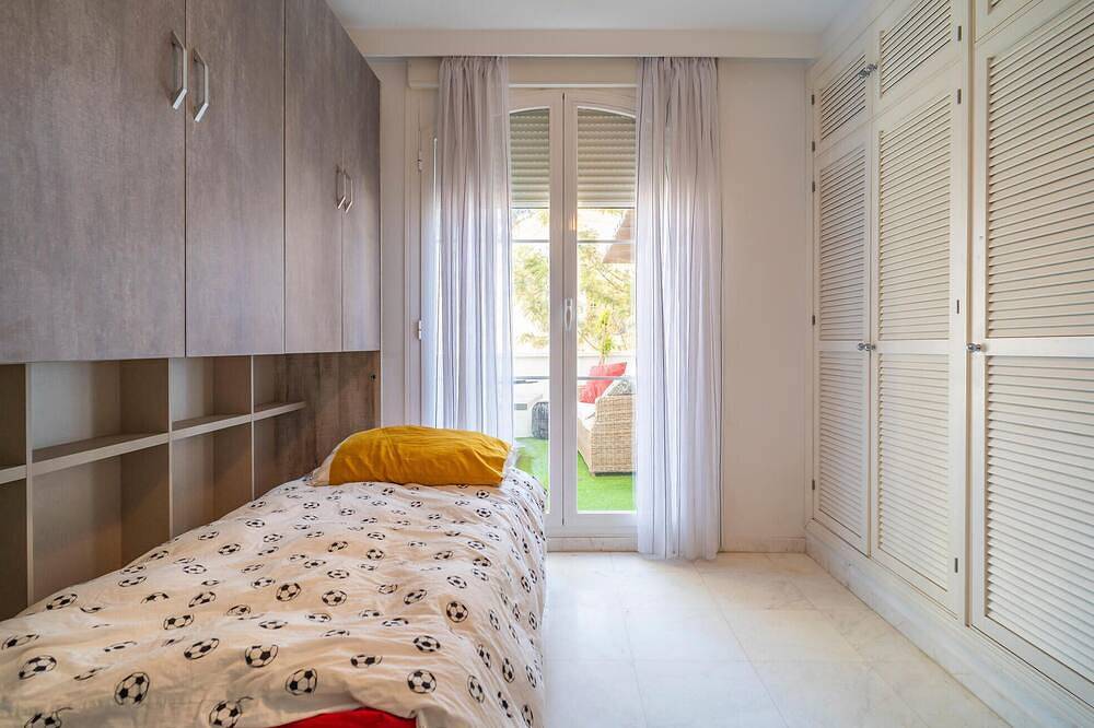 4 bedroom gorgeous home in Mijas in Riviera del Sol, Mijas