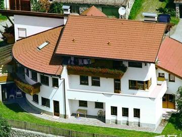 Ferienwohnung für 7 Personen, mit Garten und Sauna sowie Ausblick in Kauns