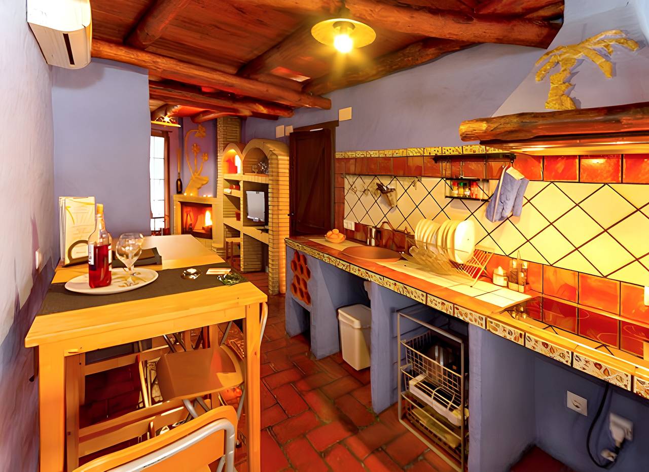 Ganze Wohnung, Gemütliche Wohnung in Ubrique mit Bergblick, 60 qm in Ubrique, Pueblos Blancos