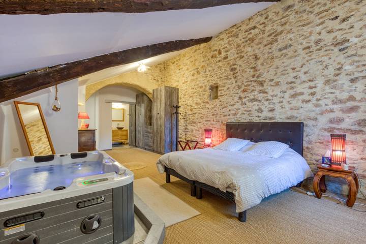 Chambre d’hôte pour 2 personnes, avec sauna et jacuzzi