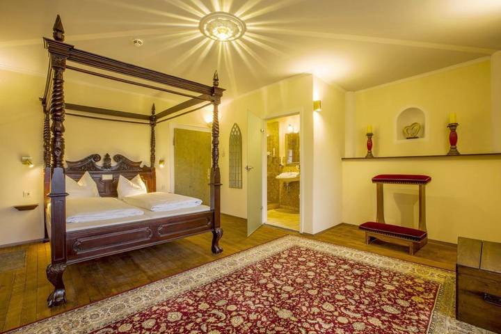 Hotel für 3 Personen, mit Garten in Amberg (Oberpfalz) - 4