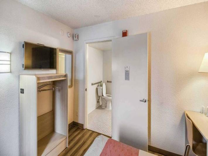 Apartamento entero, 1 cama tamaño queen | No fumadores in Paine Field (Washington), Condado de Snohomish