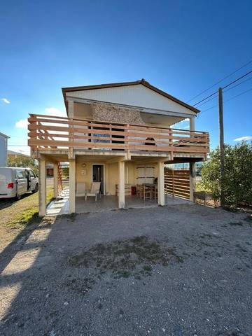 Hütte für 4 Personen, mit Garten und Ausblick sowie Terrasse in Gruissan Plage