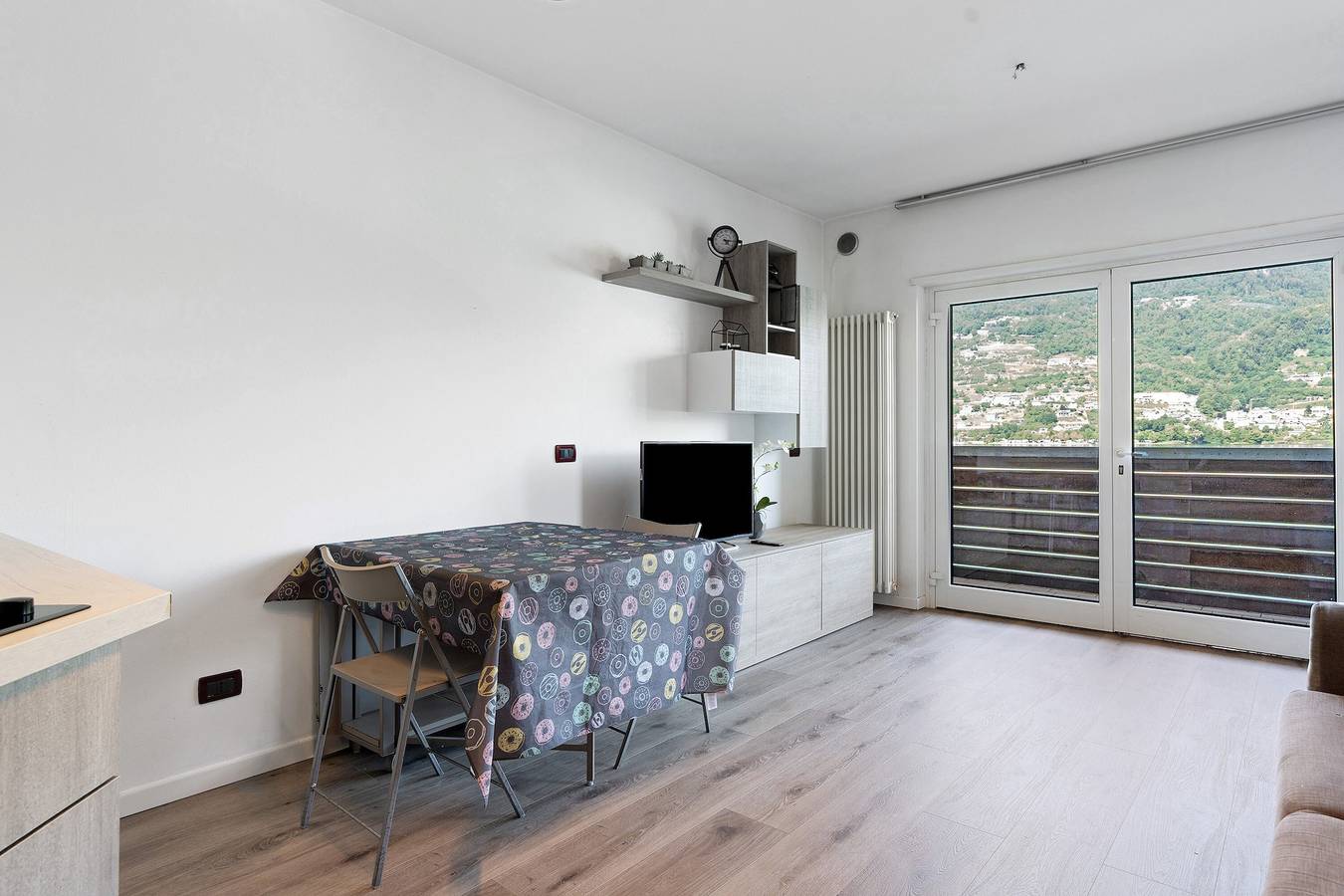 Ganze Wohnung, Apartment 'Valsugana D’incanto' mit Seeblick, privater Terrasse und Gemeinschaftsgarten in Ischia (Pergine Valsugana), Pergine Valsugana