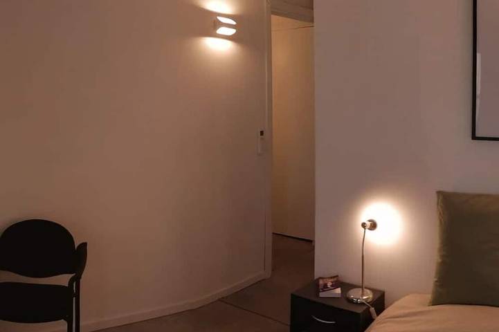Maisonette-Gartenterrasse im Herzen von Juan-les-Pins. 6/8 Personen. in Juan-les-Pins, Antibes