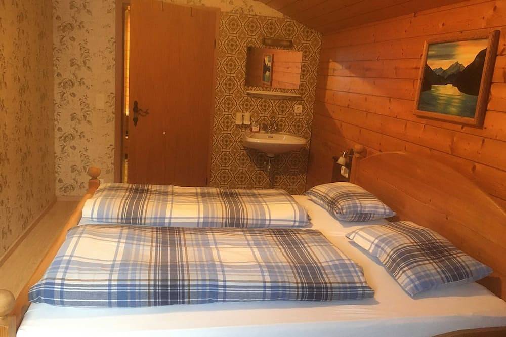 Ferienwohnung 2 - Planerhof in St. Veit in Defereggen, Bezirk Lienz