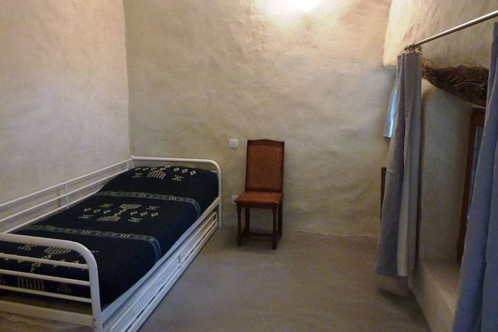 Location de vacances pour 4 personnes, avec terrasse à Lioux - 4