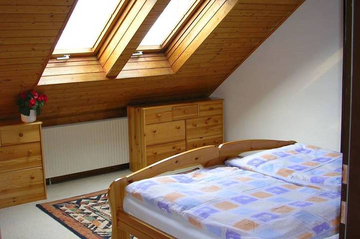 Ganze Wohnung, Apartment WIENERWALDruhige,verkehrsgünstige,Villen-Grünlage, haustierfreundlich in Wien, Donau Niederösterreich
