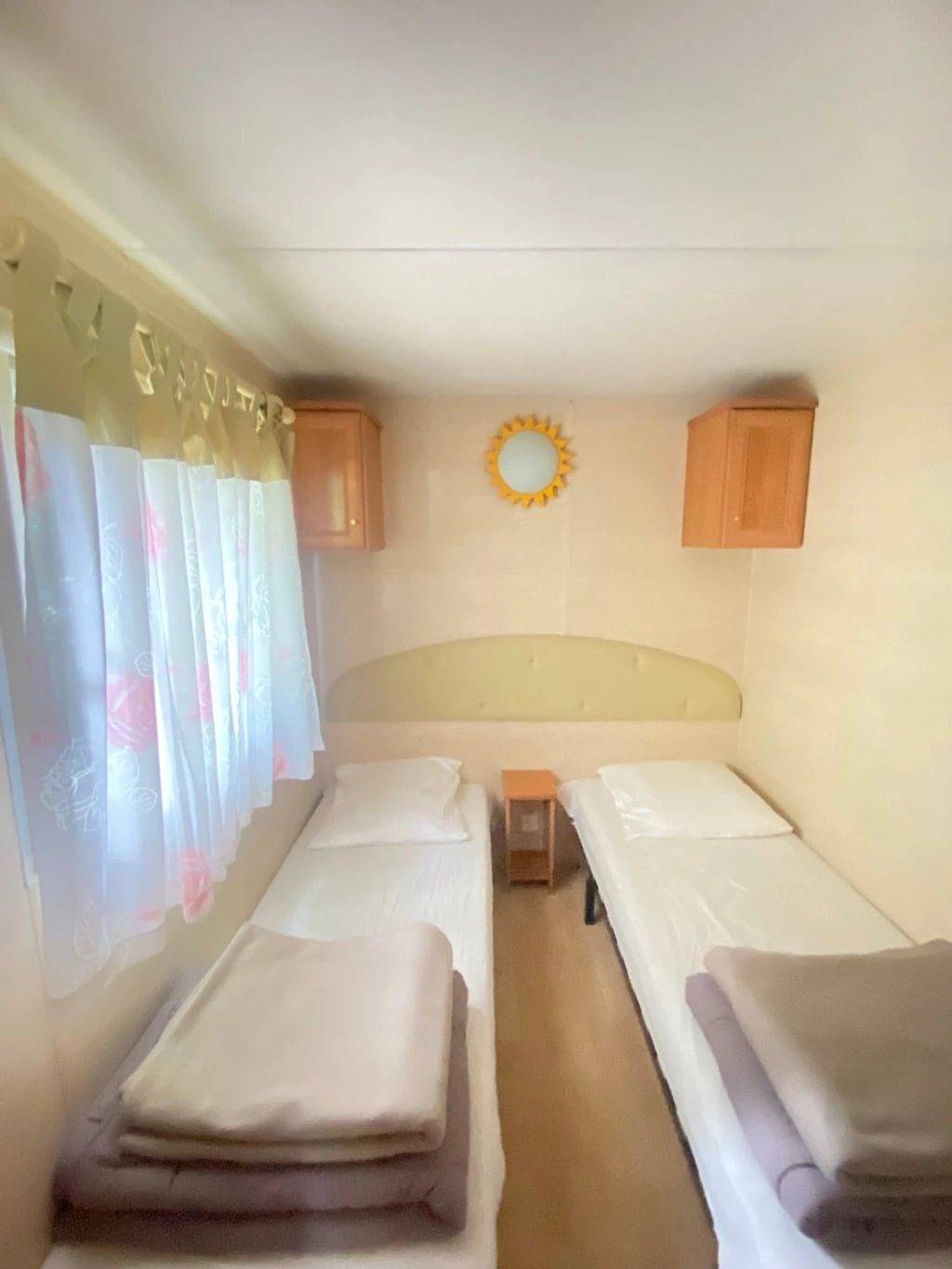 Zecamping 4* animé piscine chauffée chiens acceptés locatif Tv Lv clim in Le Grand-Serre, Région de Valence