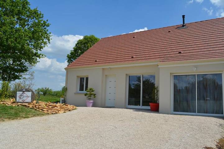 Location de vacances pour 8 personnes, avec jacuzzi ainsi que jardin et sauna à Rully - 2