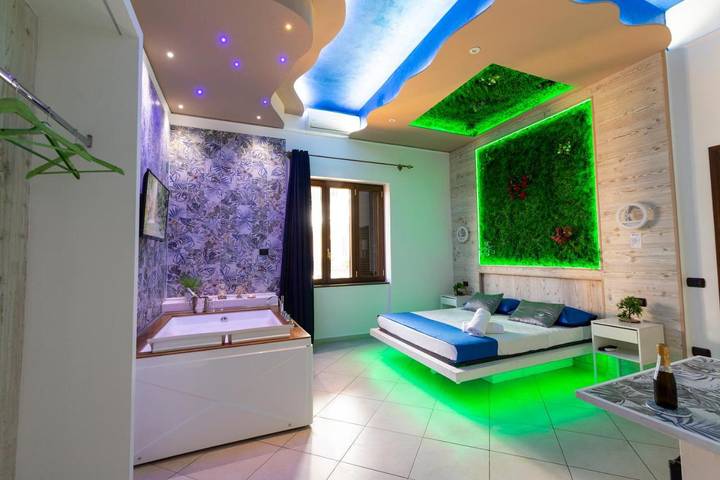 B&b per 3 persone, con idromassaggio e terrazza in Pompei