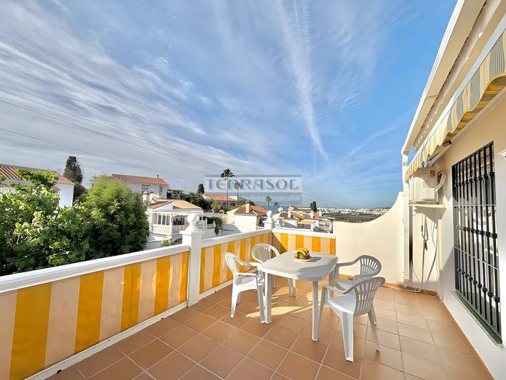 Casa Buganvilla in Vélez with sea views, Wi-Fi, and air conditioning in Caleta de Vélez, Vélez-Málaga