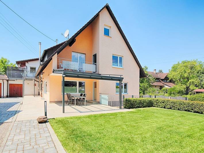 Ferienhaus für 6 Personen, mit Terrasse und Garten sowie Pool und Sauna in Staufen im Breisgau - 2