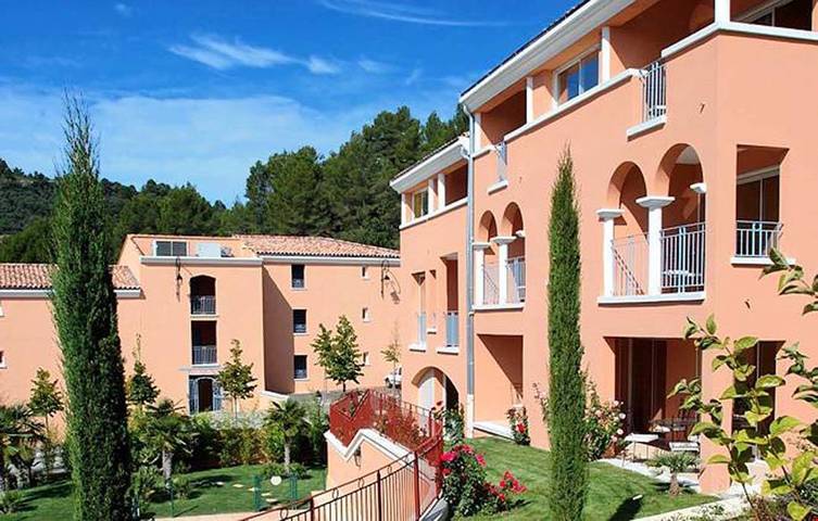 Studio pour 2 personnes, avec piscine et jardin ainsi que sauna et terrasse, animaux acceptés dans les Alpes-de-Haute-Provence - 4