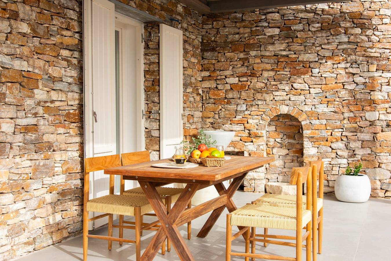 Wonderful Sifnos Villa | Villa Majesty | Private Pool with Jets | Sea Front | Kamares in Cícladas