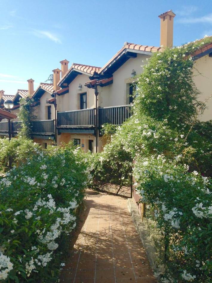 Apartamento de vacaciones para 4 personas, con terraza y jardín, Se admiten mascotas - 1