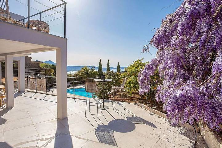 Villa pour 8 personnes, avec jardin et terrasse à Lumio