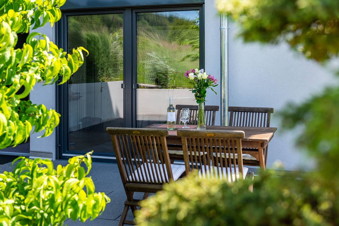 Apartamento entero, Apartamento vacacional "Casa Ka Sol" con vistas al lago, terraza privada y wifi in Bodman-Ludwigshafen, Distrito de Constanza