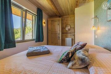 Gîte pour 9 Personnes dans La Féclaz, Les Déserts, Photo 3
