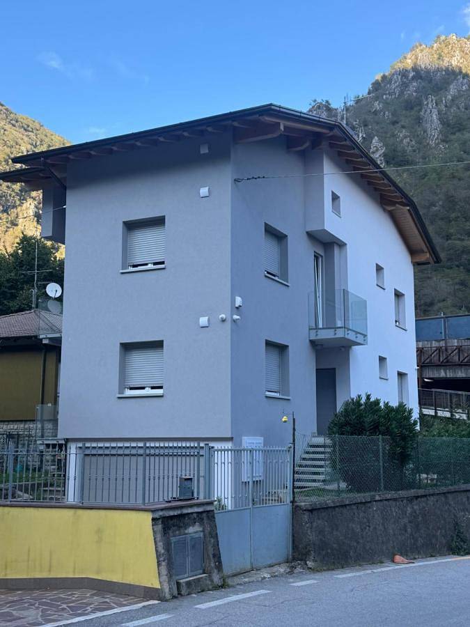 Appartement entier, Trilocale con cucina - Casa Manzoni in San Pellegrino Terme, Alpes bergamasques occidentaux