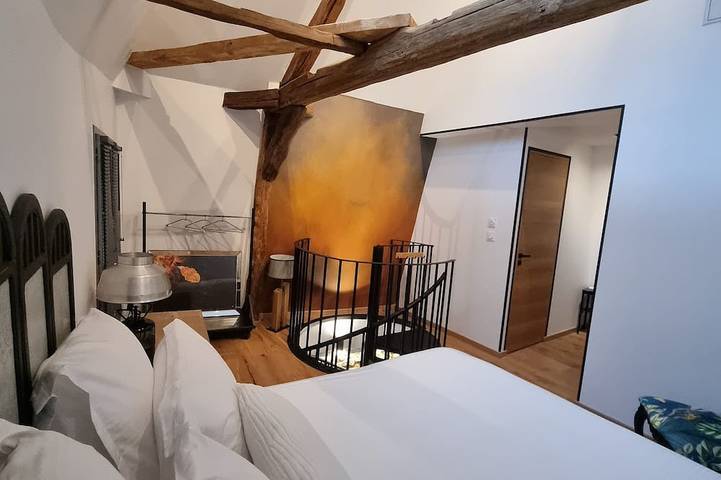 Gîte pour 4 personnes dans Office De Tourisme De Sarlat Perigord Noir - 4