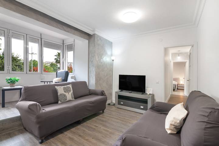 Ganze Wohnung, Apartment 'Antiguo Estadio' mit Balkon und Wlan in Huelva, Costa de la Luz