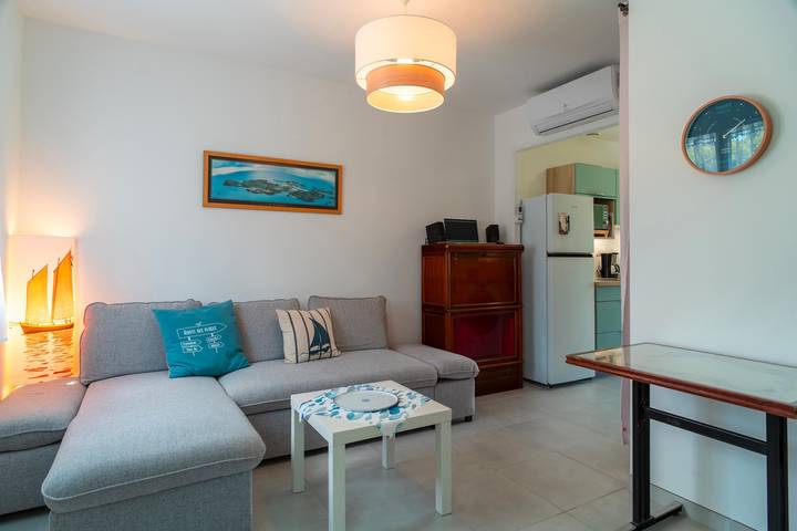 Location de vacances pour 4 personnes, avec jardin et terrasse à Plomodiern - 2