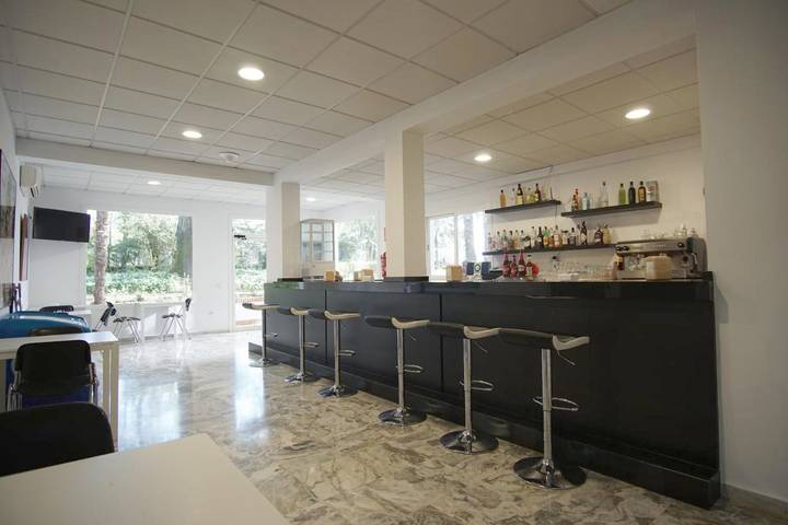 Hotel para 2 personas, con jardín y vistas además de piscina y terraza en Sierra de Aracena y Picos de Aroche - 2