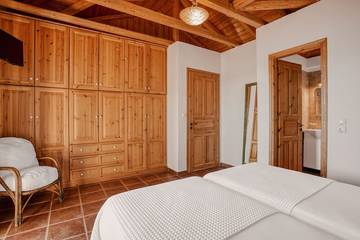 Villa voor 8 Personen in Nikiana, Alexandros, Afbeelding 4