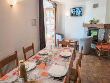 Gîte pour 7 Personnes dans Fau-de-Peyre, L'Aubrac, Photo 4