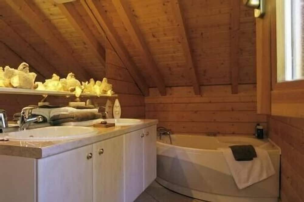 Chalet les Skirons 12 bis 18 Personen Südlage, umgeben von Natur. in Xonrupt-Longemer, Regionaler Naturpark Belchen der Vogesen