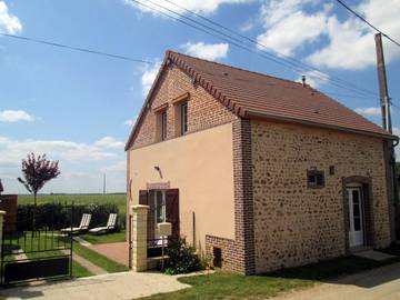 Gîte pour 4 personnes, avec jardin et terrasse, animaux acceptés dans Eure-et-Loir
