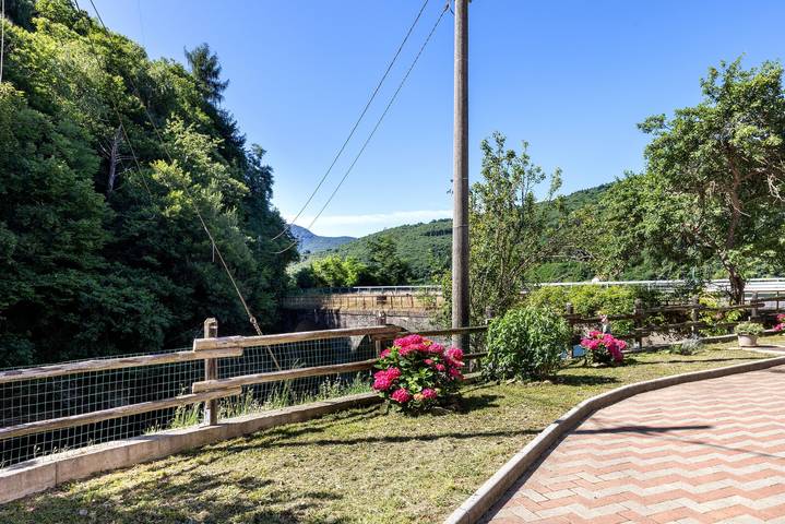 Ferienhaus für 6 Personen, mit Garten und Seeblick, mit Haustier in Ligurien - 2