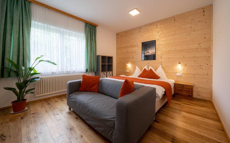 Pension für 4 Personen, mit Garten und Ausblick in Ramsau am Dachstein - 3