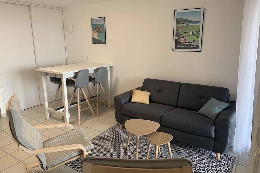 Appartement vue mer / Apartment with sea view in Saint-Nic, Iroise