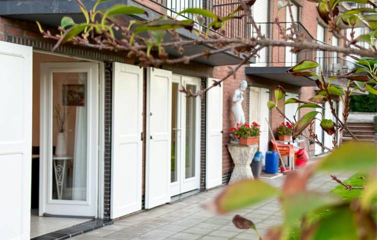 Appartement voor 4 personen, met Terras en Tuin in De Panne