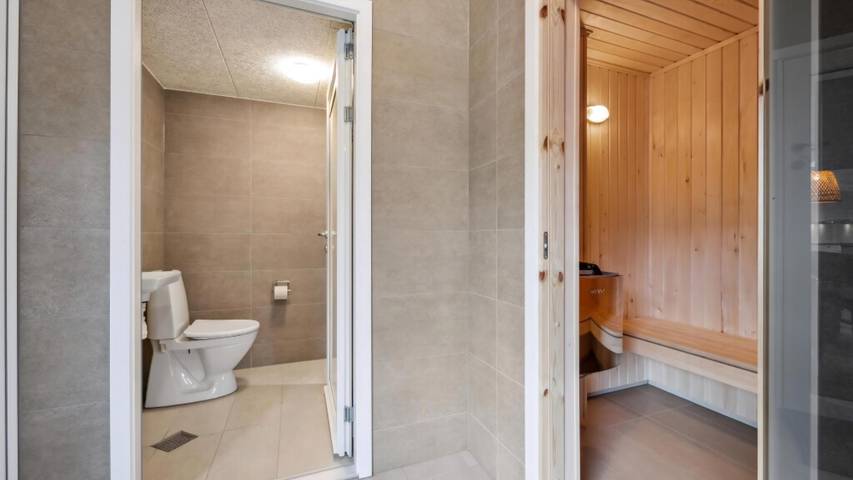 Casa de vacaciones para 22 personas con terraza in Krakow am See, Lagos de Mecklenburg