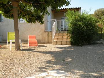 Gîte pour 5 personnes, avec terrasse et jardin à Baudinard-sur-Verdon