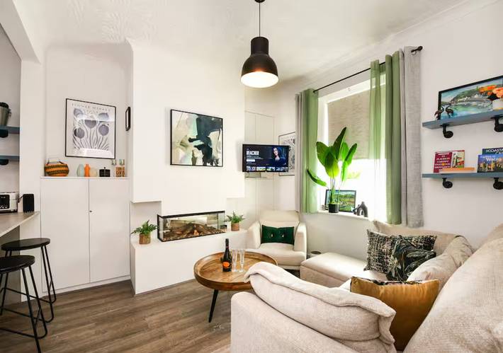 Vacation rental for 4 people, with Terrace and Yard in Cardiff
