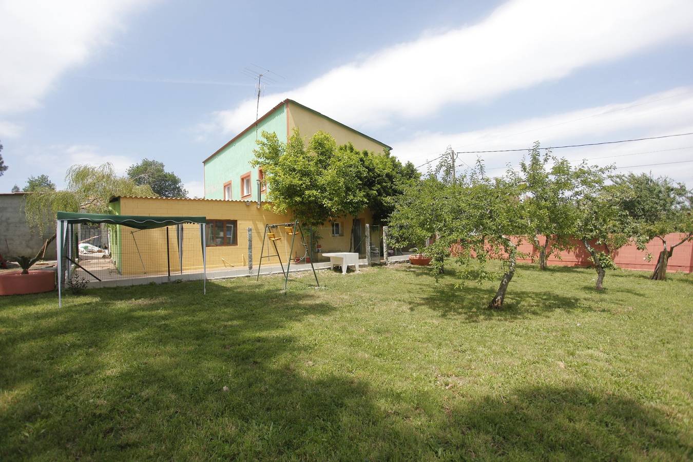 Casa espaciosa con jardín en Touro – Ideal para familias in Touro , Provincia de La Coruña