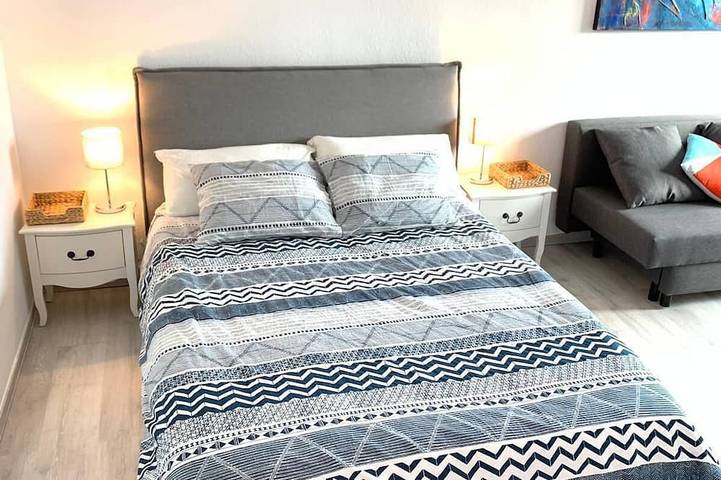 Apartamento entero, Encantador estudio climatizado con balcón y parking. in Perpiñán, Costa mediterránea (Francia)