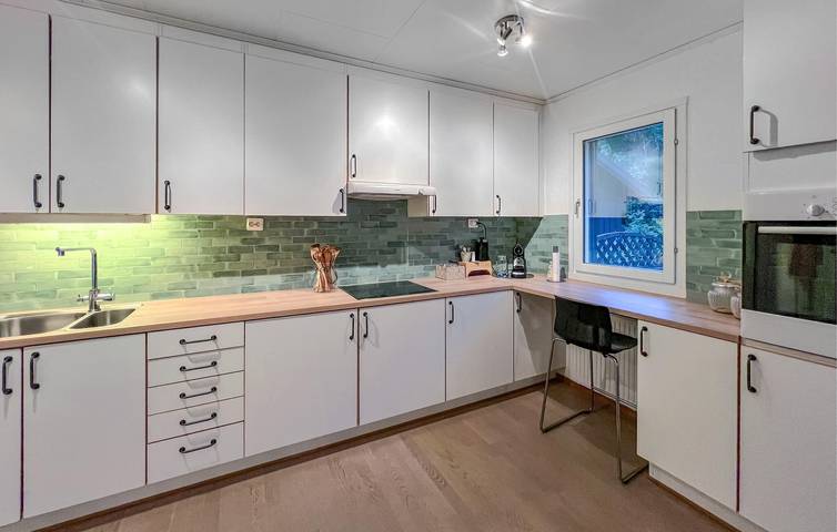 Ferienhaus für 8 Personen mit Terrasse in Flekkefjord