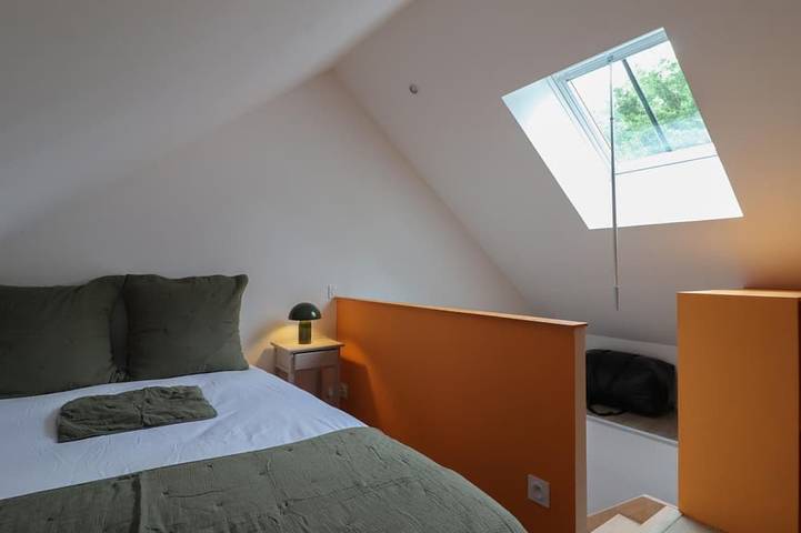 Gîte pour 8 personnes, avec piscine ainsi que jardin et jacuzzi, animaux acceptés dans Le Bourg-Saint-Léonard - 3