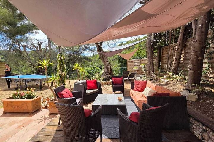 Maison de vacances pour 6 personnes, avec jacuzzi, animaux acceptés à Falicon