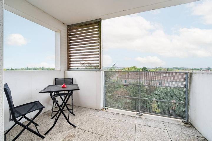 Gîte pour 3 personnes, avec terrasse à Launaguet - 2